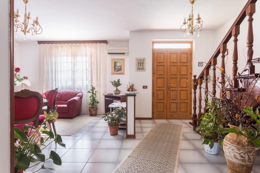 B&B Il Mirto Oristano Bagian luar foto