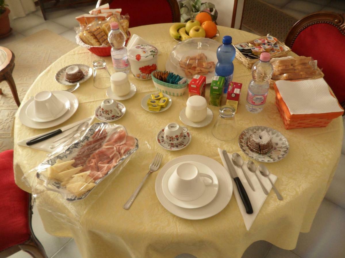 B&B Il Mirto Oristano Bagian luar foto