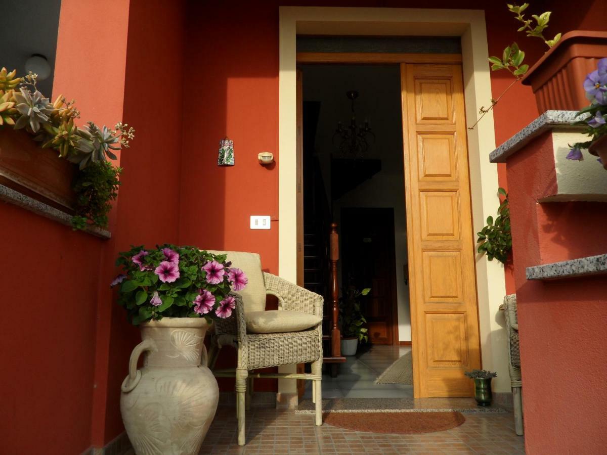 B&B Il Mirto Oristano Bagian luar foto